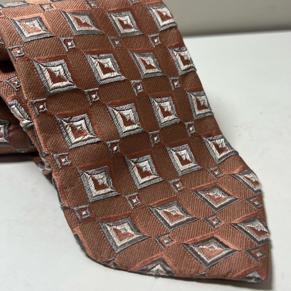 Ermenegildo Zegna Textured 100% Silk Elegant Brown Geometric Patterned Tie Italy - Picture 5 of 10
